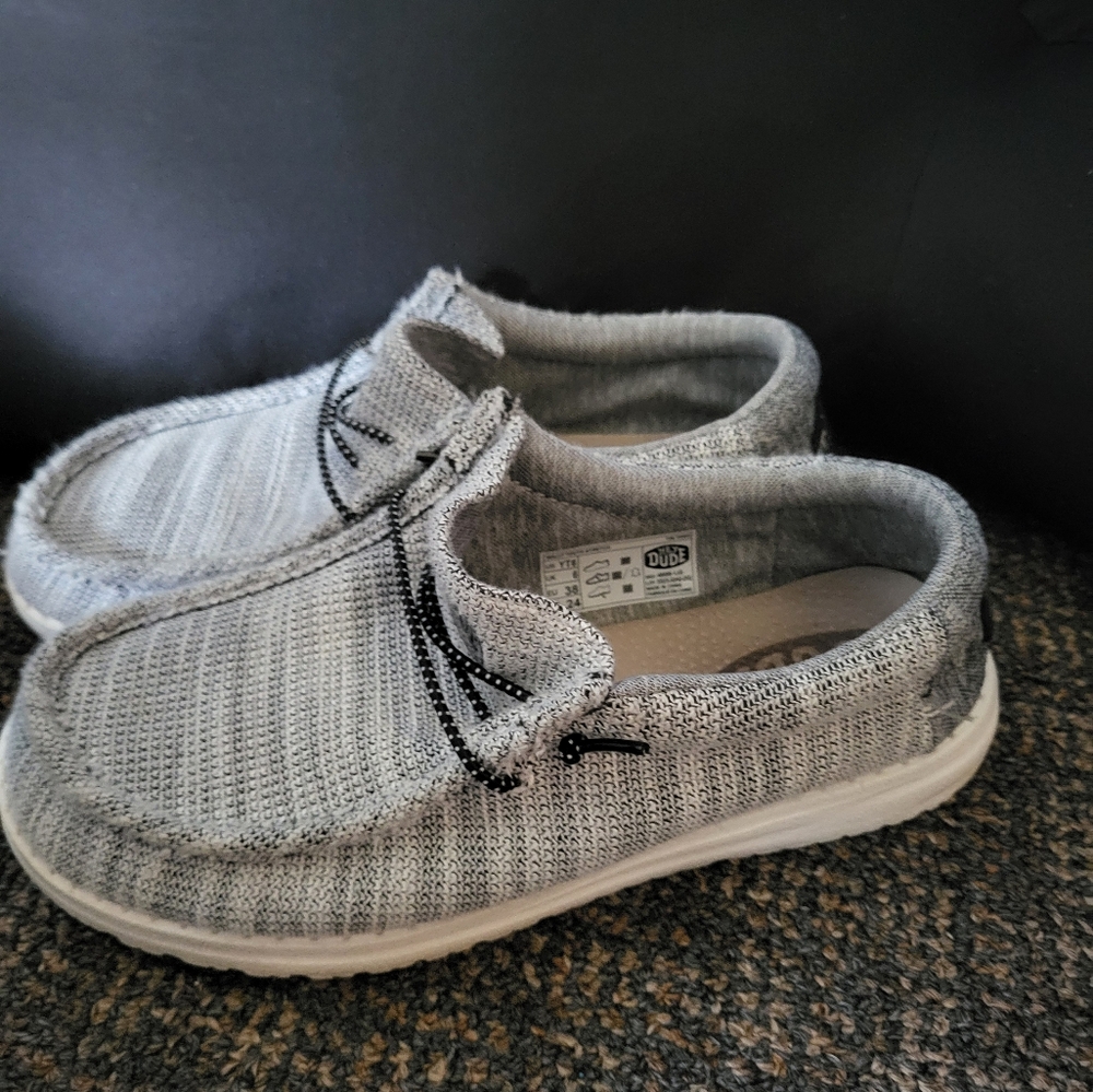Hey dudes shoes